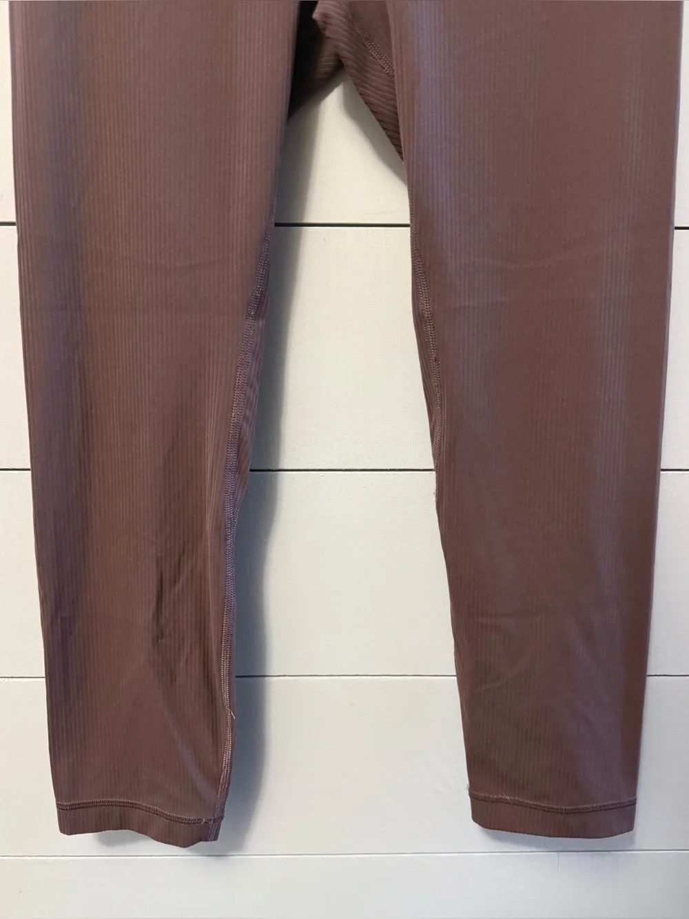 Lululemon Align™ High-Rise Ribbed Crop 23